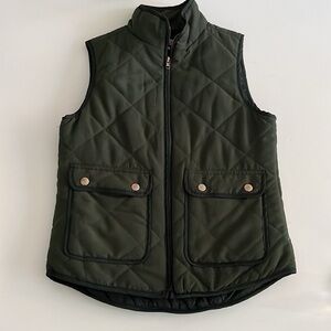 GB Gianni Bini Green Puffer Vest